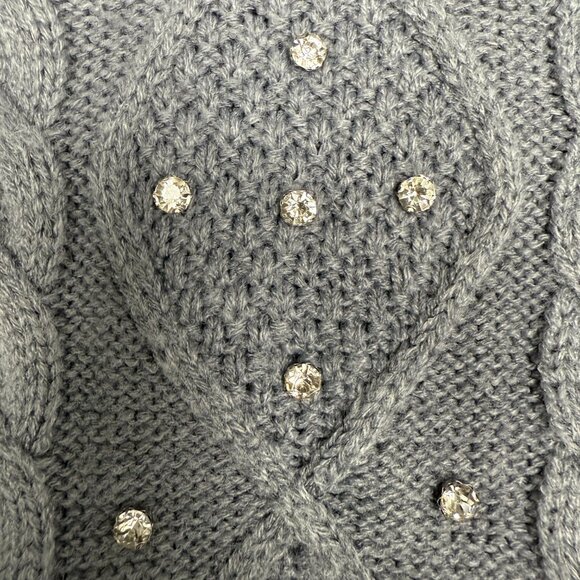 EUC Women's TORRID Cropped Cable Cardigan‎ Rhinestone Sweater Gray | Size 00-M/L - Picture 3 of 7